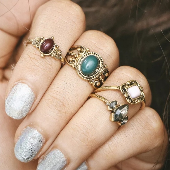 Jewelry - Vintage Antique Gold Knuckle Midi Women's Ring Set